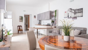 Deluxe Condo | Living area - The Best Rent-Apartment in Buenos Aires (Milan)