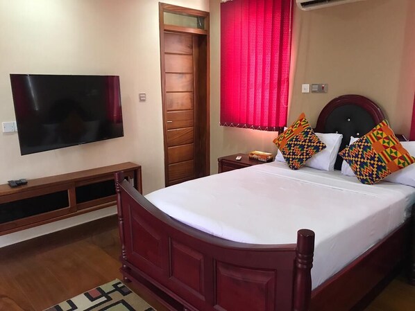 1 chambre, coffres-forts dans les chambres, fer et planche Ă repasser