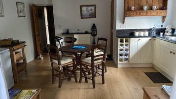 Apartment | Private kitchen | Fridge, microwave, oven, stovetop