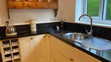 Apartment | Private kitchen | Fridge, microwave, oven, stovetop