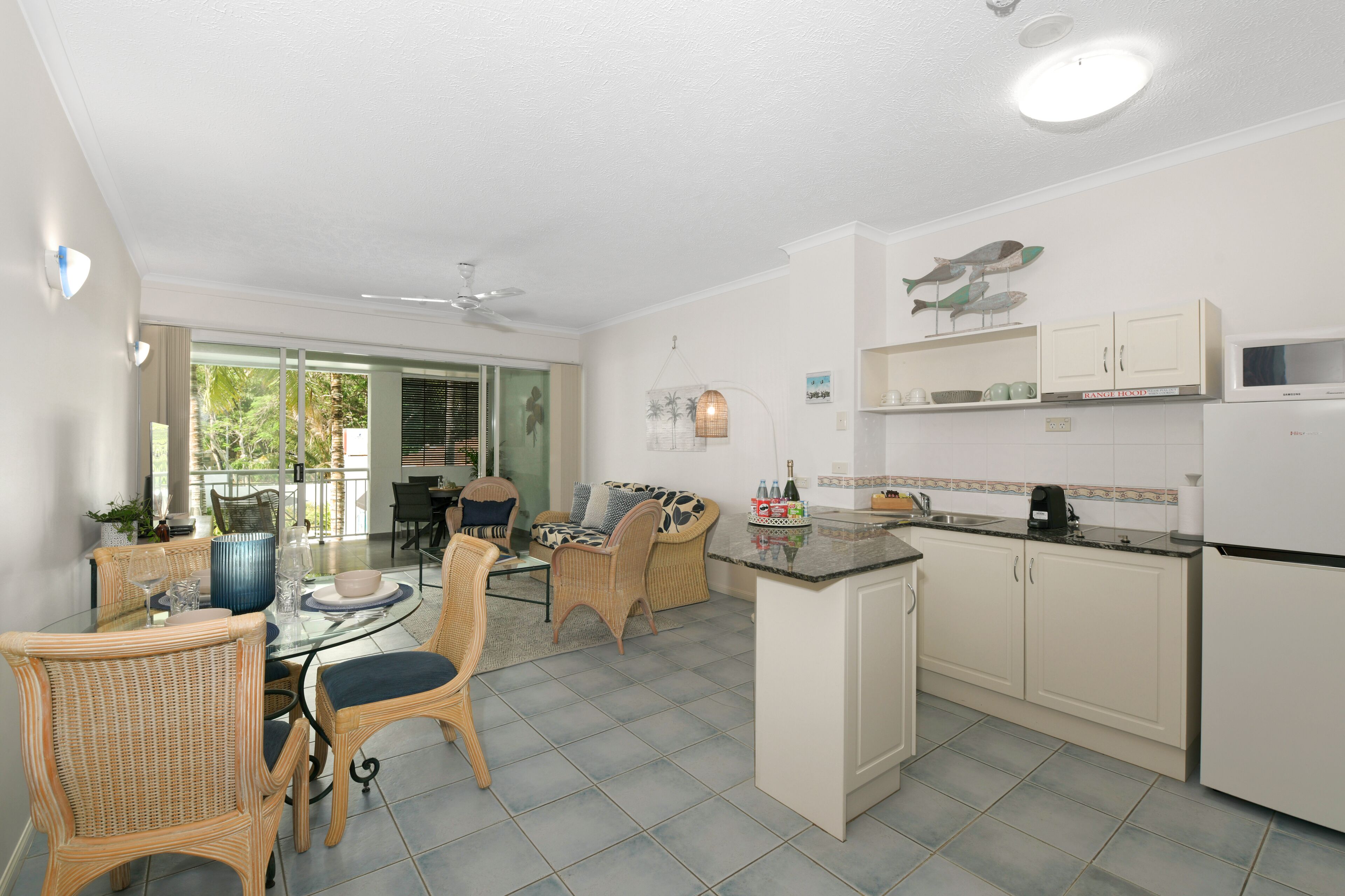 The Palms Retreat @ Alassio Beach Front Resort - Palm Cove — image 6