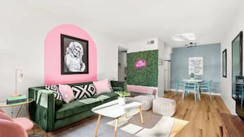 Televisión y oficina