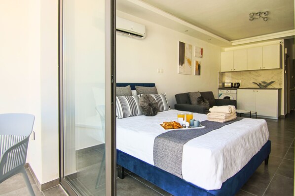 Exterior detail - Phaedrus Living Seaside Flat Athina 116 (Paphos)