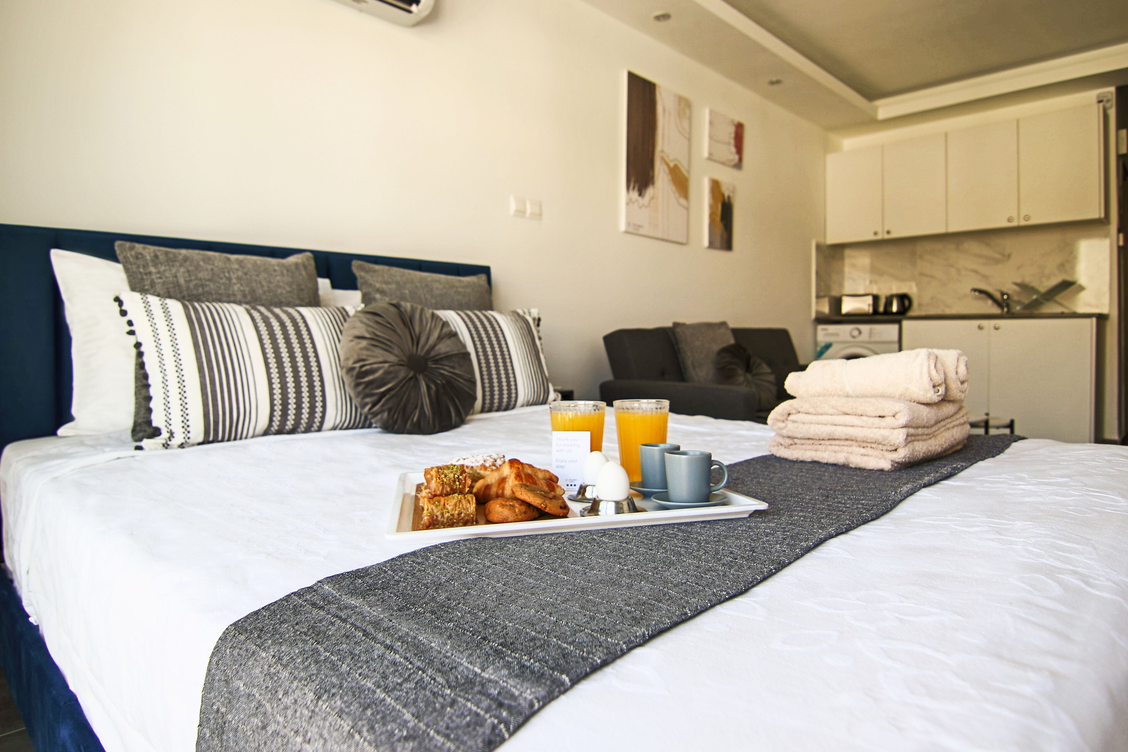 Estúdio superluxo | Wi-Fi de cortesia, roupa de cama