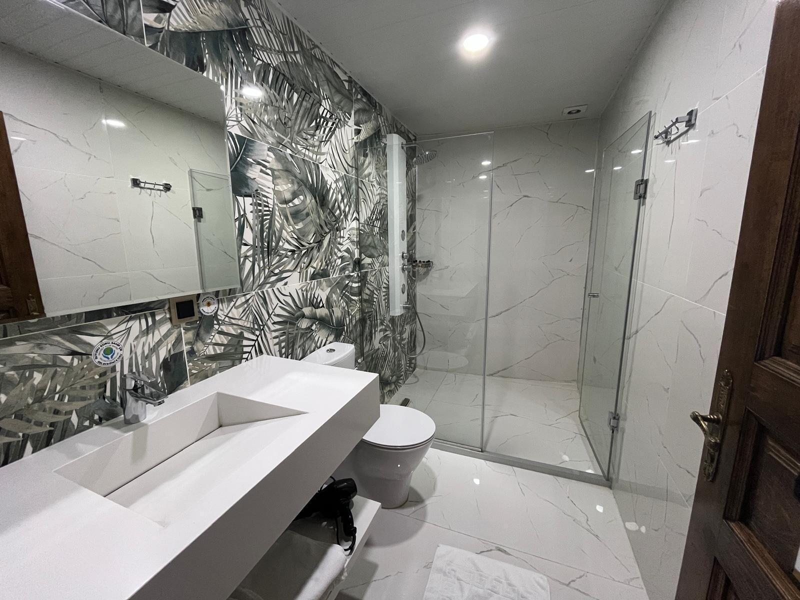 Photo - Tessera Hotel