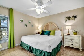 3 bedrooms, iron/ironing board, Internet, bed sheets