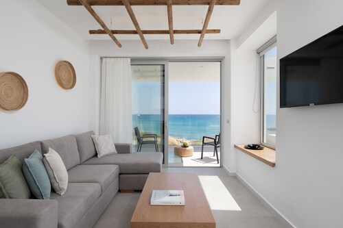 Zen Horizon Luxury Villa, an Iconic Escape
