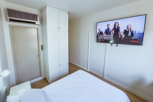 1 bedroom, desk, iron/ironing board, free WiFi