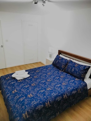 1 Schlafzimmer, Internetzugang