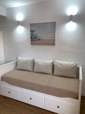1 chambre, fer et planche Ă repasser, Wi-Fi, draps fournis