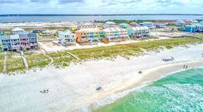 On the beach - Gorgeous, Newly Built, Gulf Front Home on beautiful Navarre Beach! (Navarre Beach)
