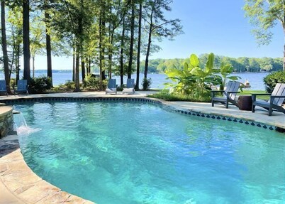 Lakefront Home on Lake Oconee with Salt Water Pool and Hot Tub