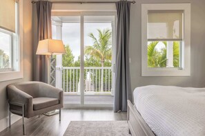 4 bedrooms, iron/ironing board, WiFi, bed sheets - The Seagate Estate at Lunara Bay (Key West)