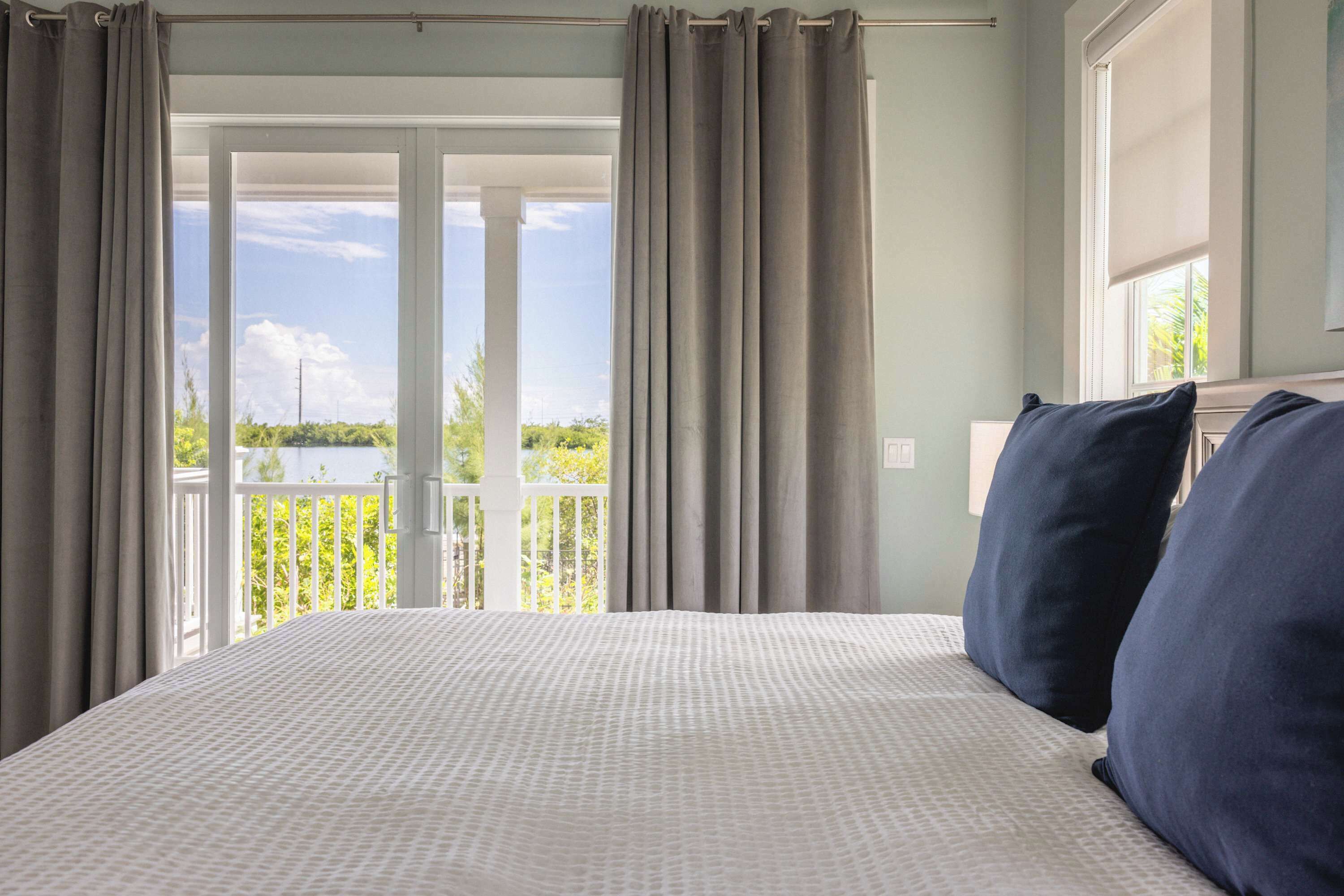 4 soverom, skrivebord, strykejern/-brett og wi-fi