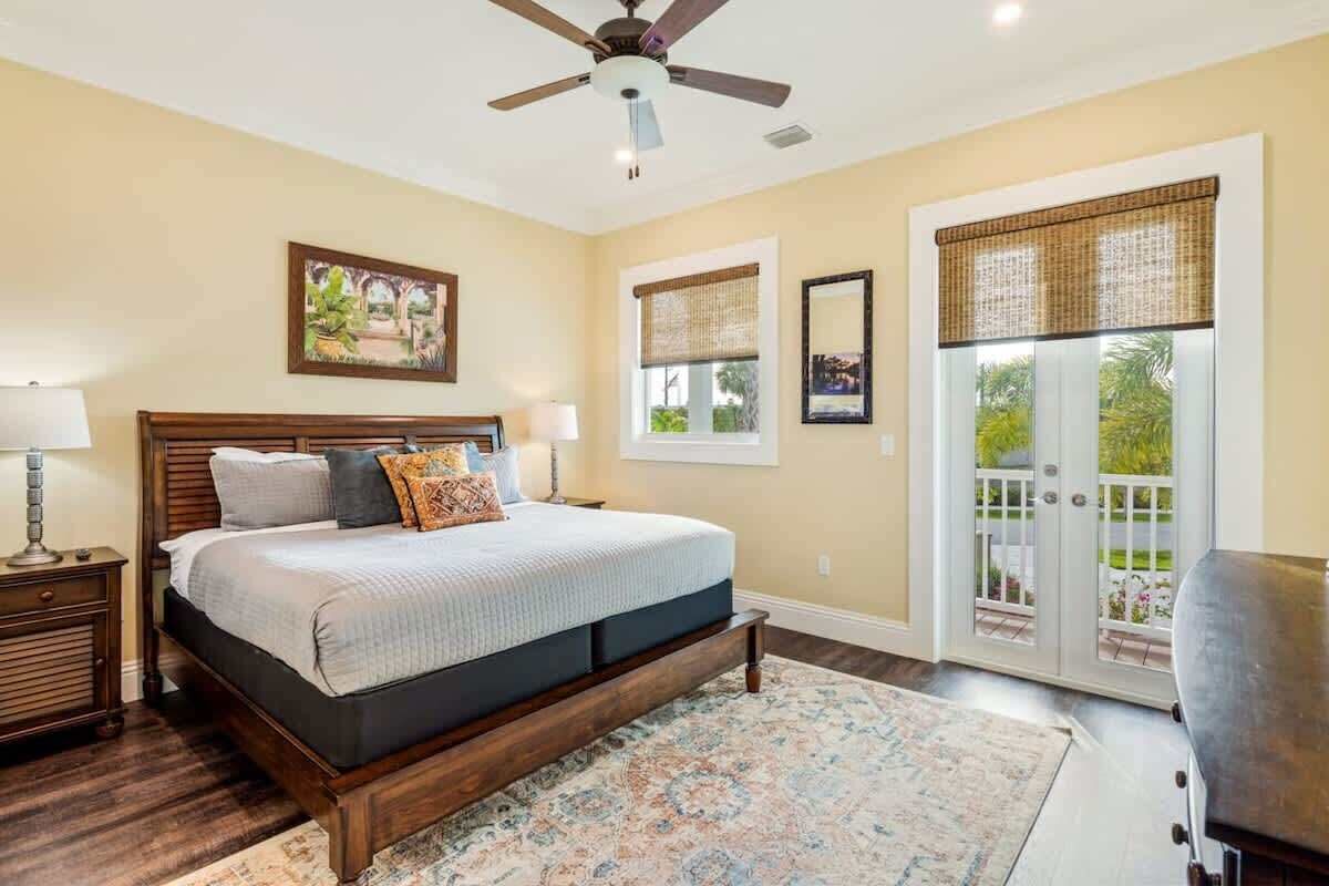 4 chambres, fer et planche à repasser, Wi-Fi, draps fournis