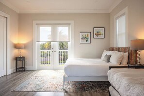 4 chambres, fer et planche à repasser, Wi-Fi, draps fournis