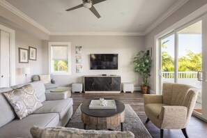 TV, offices - Evershore Estate at Lunara Bay | Wellness Home (Key West)