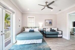 4 bedrooms, iron/ironing board, WiFi, bed sheets