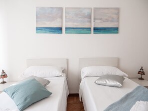 2 Schlafzimmer, Bügeleisen/Bügelbrett, kostenloses WLAN, Bettwäsche