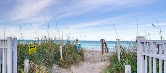 Nettles Island Jensen Beach Home: Walk to Ocean!