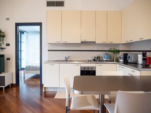 24-Zoll-Flachbildfernseher mit Digitalempfang, Fernseher