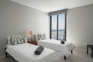 3 soverom, skrivebord, strykejern/-brett og wi-fi