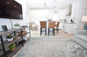 TV - 44ft Seawall at Sportsman's Paradise (Summerland Key)