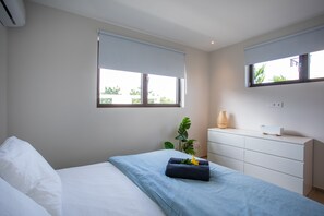 2 bedrooms, iron/ironing board, travel crib, free WiFi