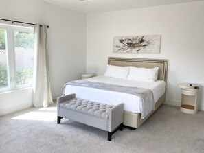 4 Schlafzimmer, Bügeleisen/Bügelbrett, kostenloses WLAN, Bettwäsche