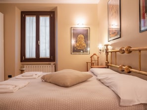 Room - The Best Rent-Flat in Corso Indipendenza (Milan)