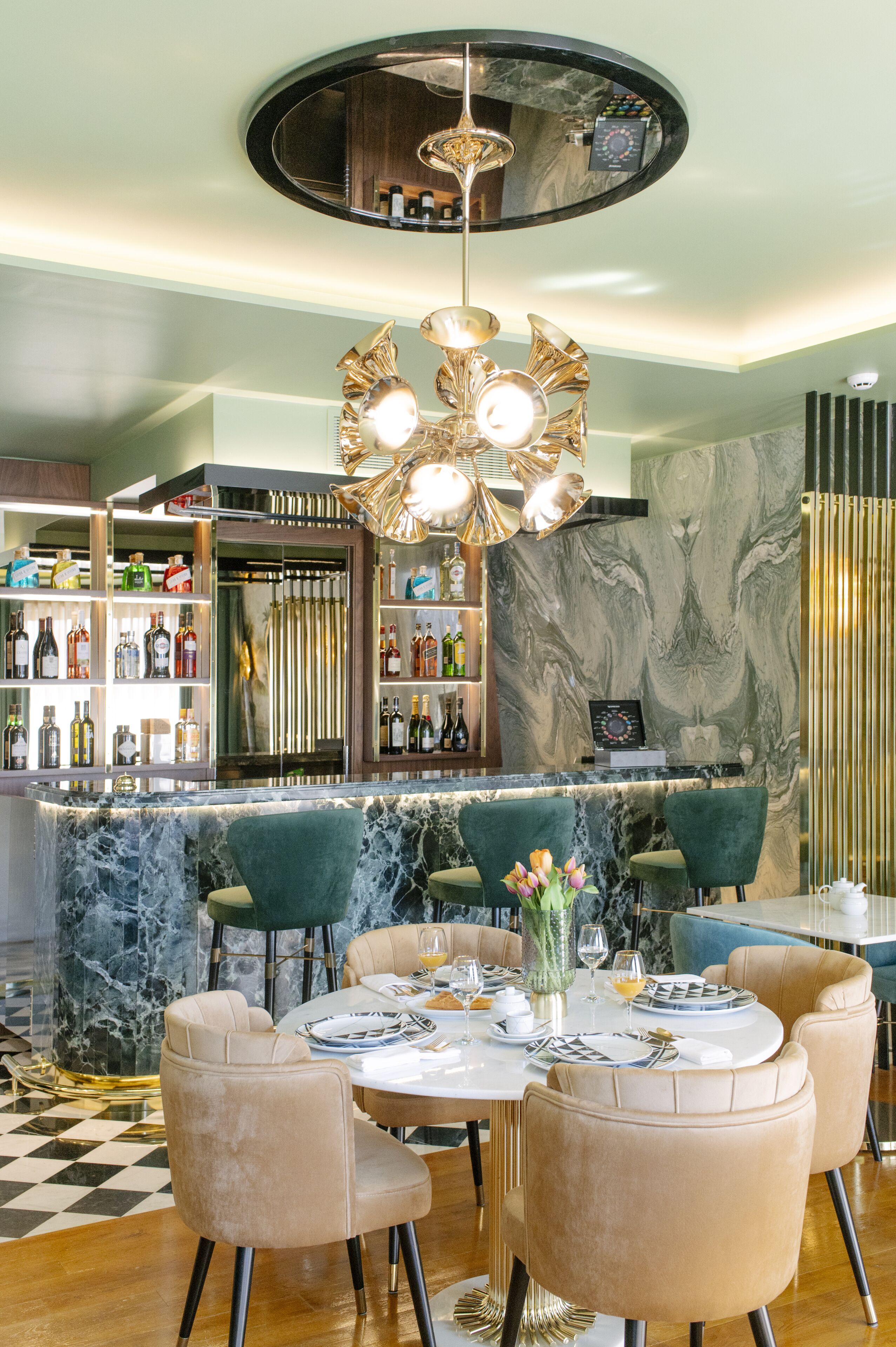 Desayuno continental incluido todos los días 