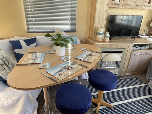 Escape Rio1 Caravan Seasalter Beach Outdoor Pool