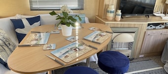 塞索爾特海灘戶外泳池 Escape Rio1 露營車