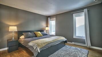 2 habitaciones, escritorio, tabla de planchar con plancha y wifi gratis