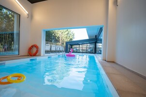 Indoor pool, outdoor pool, sun loungers
