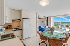 Condo (Beach & Tennis 3701) | Exterior