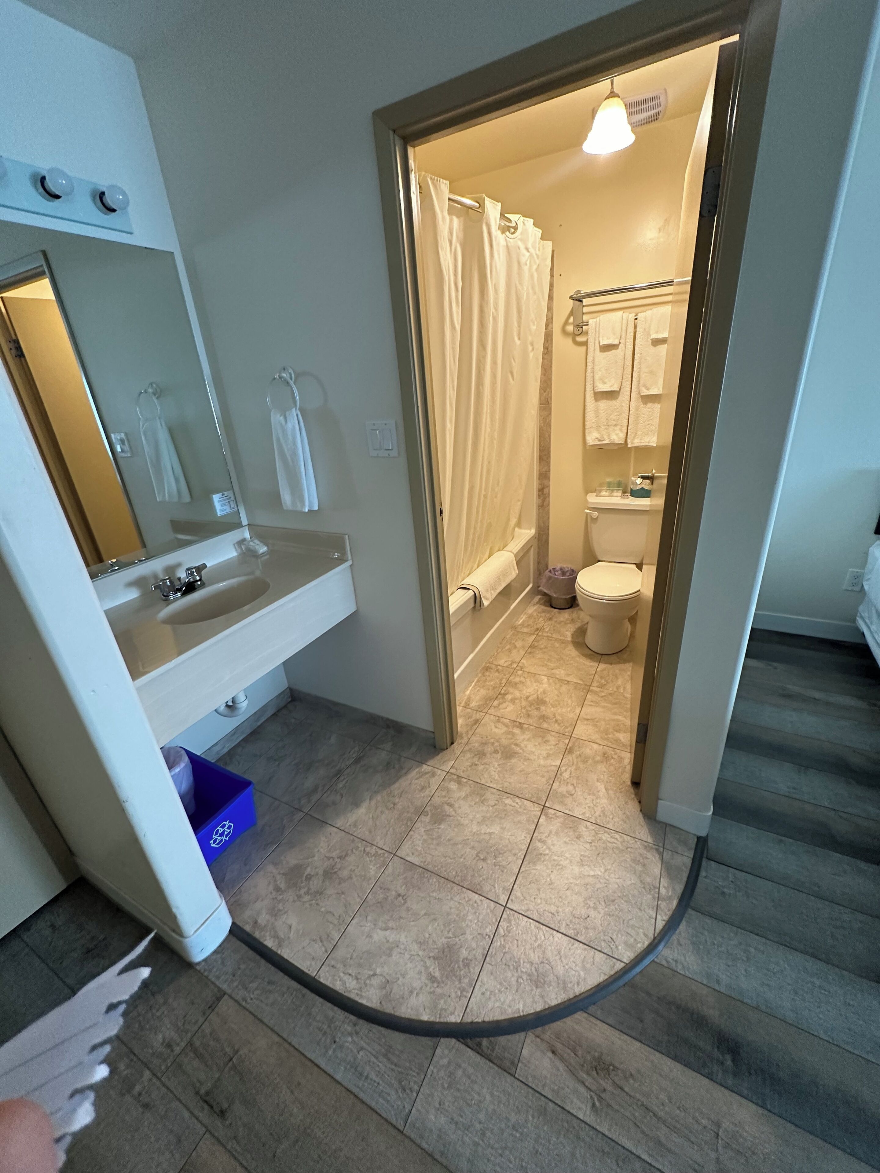 standard double room | individually furnished, desk, laptop workspace, blackout curtains