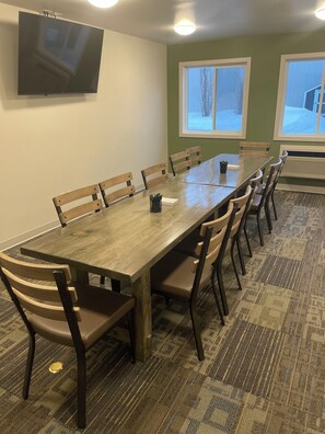 Meeting facility