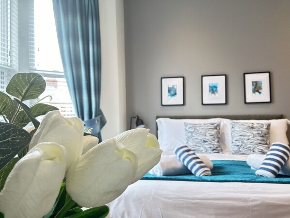 4 bedrooms, iron/ironing board, travel cot, free WiFi