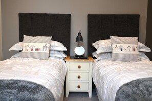 4 bedrooms, iron/ironing board, travel cot, free WiFi
