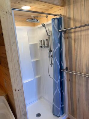 Hair dryer, towels - Yurt at Scrappy Duck Farm, Yurt at Scrappy Duck Farm (Mancos)