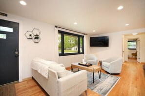 Smart TV y chimenea