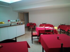 用餐