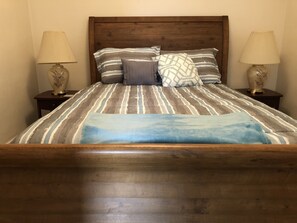 3 habitaciones, tabla de planchar con plancha y wifi gratis 