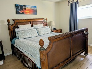 2 soverom, strykejern/-brett, wi-fi (inkludert) og sengetøy