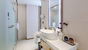 Unclassified image, 3 of 84, button - Lavande Hotel (Haikou)