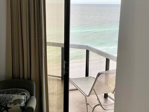 Interior - FREE Beach SRVC! Gorgeous 2 BR condo! Awesome Amenities! (Miramar Beach)