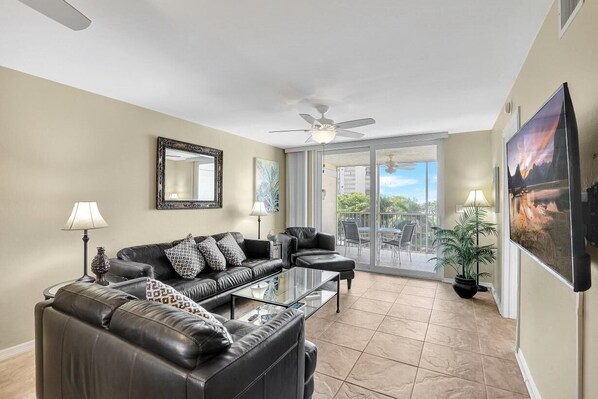 House, Multiple Beds (Essex 502 North) | Living room - Essex 502 North (Marco Island)