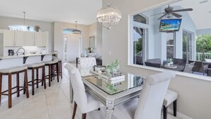 Unclassified image, 4 of 57, button - Spectacular Waterfront Home With Pool, spa and Dock (Marco Island)