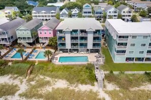 Exterior - Relaxing Winter Getaway,  Directly on the Beach with Amazing Views (Surfside Beach)